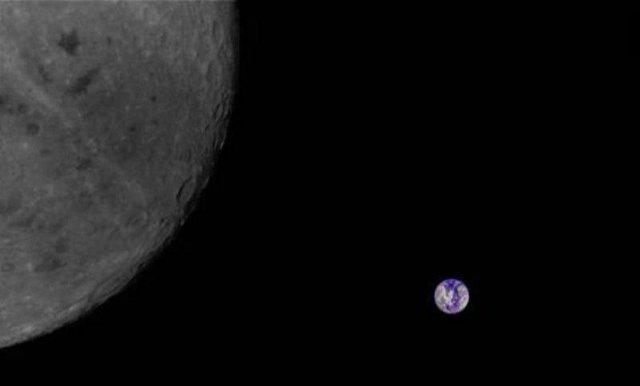 مدیر سابق ناسا طرح ایستگاه فضایی در مدار ماه را “احمقانه” خواند